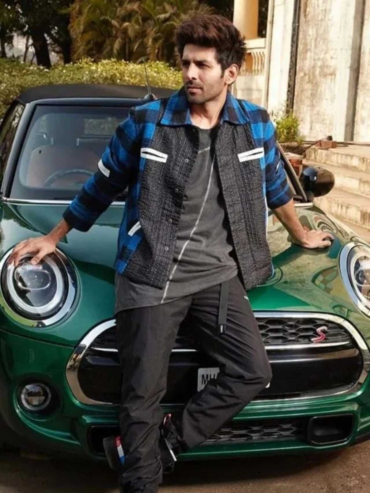 Mini Cooper S Convertible
Fun, stylish, and youthful, this convertible brings personality and charm to Kartik's premium lineup.